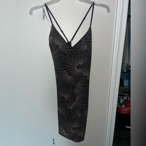 Super sparkly homecoming dress!! ONLY WORN ONCE